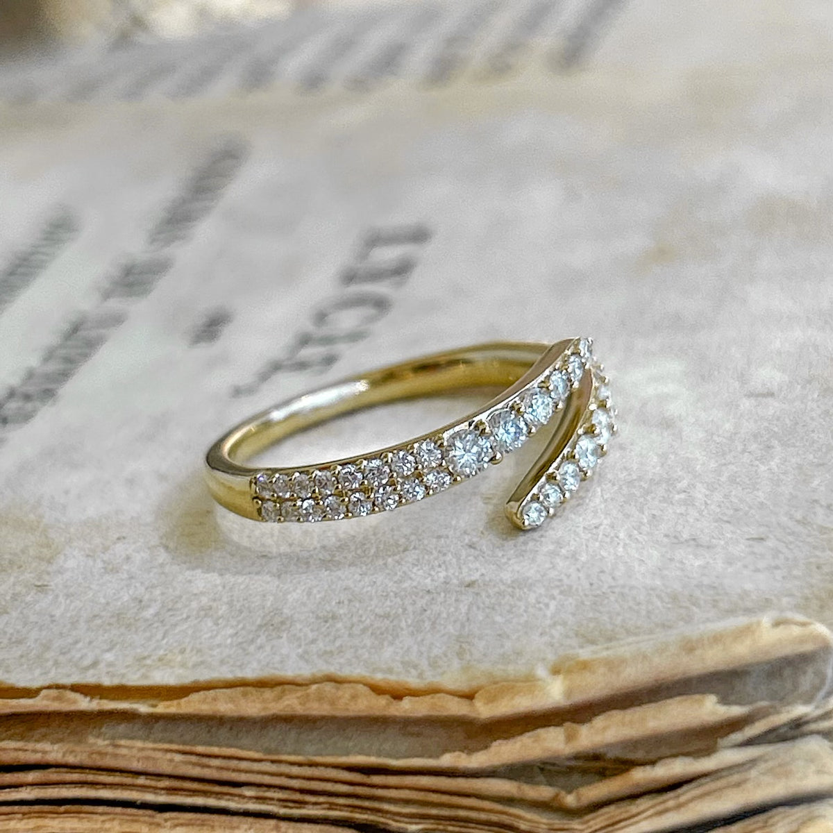 Alba, Diamond Wrap Ring