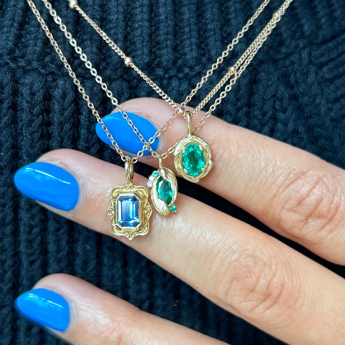 Objet d&#39;art No1, Unheated Blue Sapphire Necklace