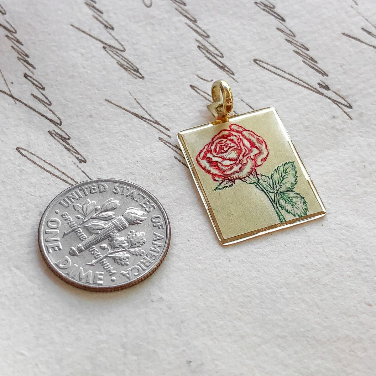 Vintage Rose Medallion