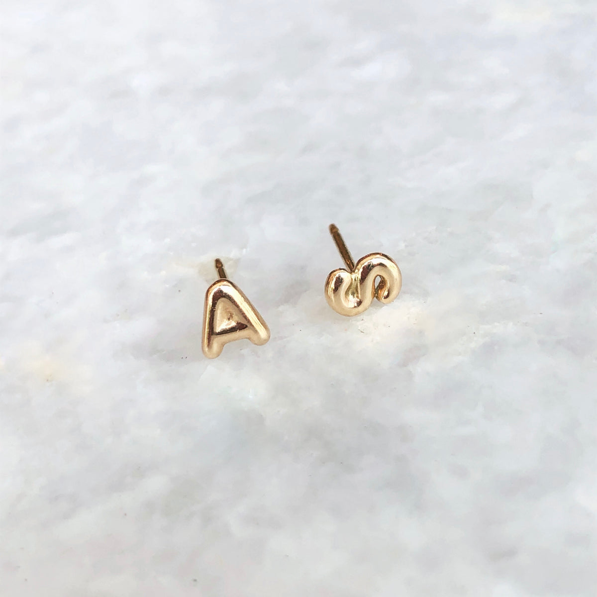 Mini Helium Initial Stud