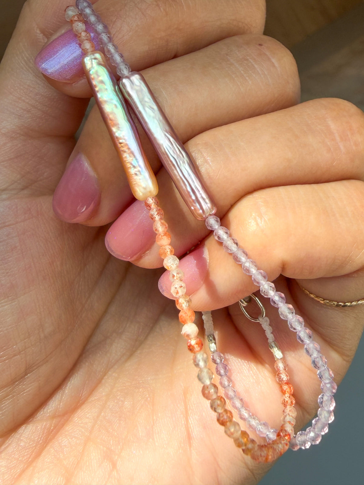 Seirḗn, Elongated Pearl Beaded Bracelet