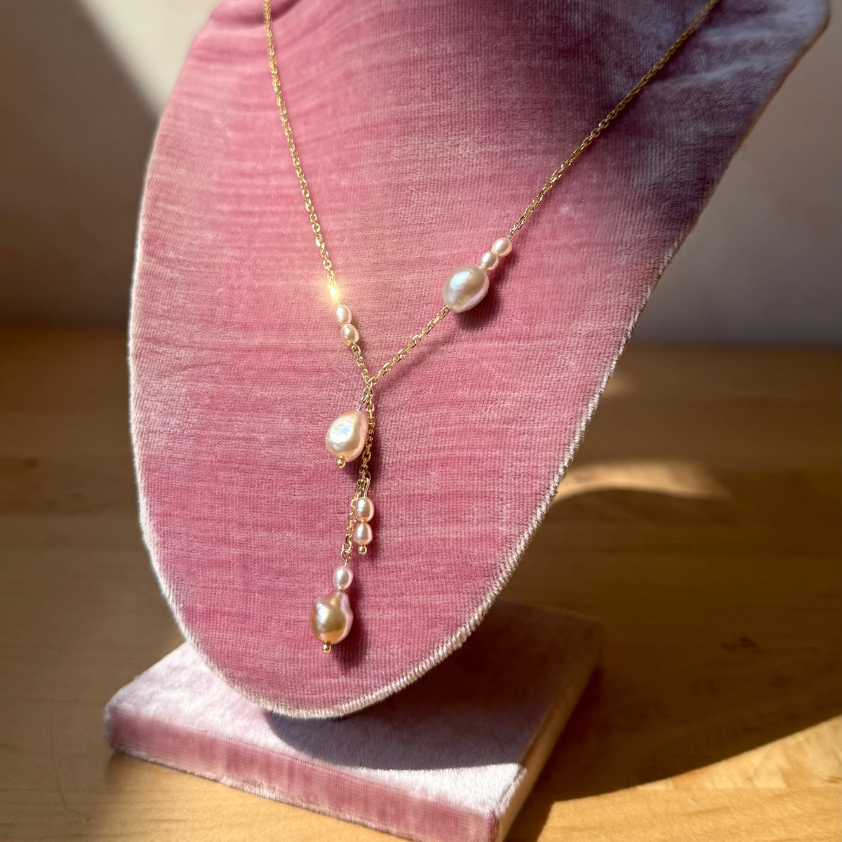 Siren, Blush Pearl Necklace