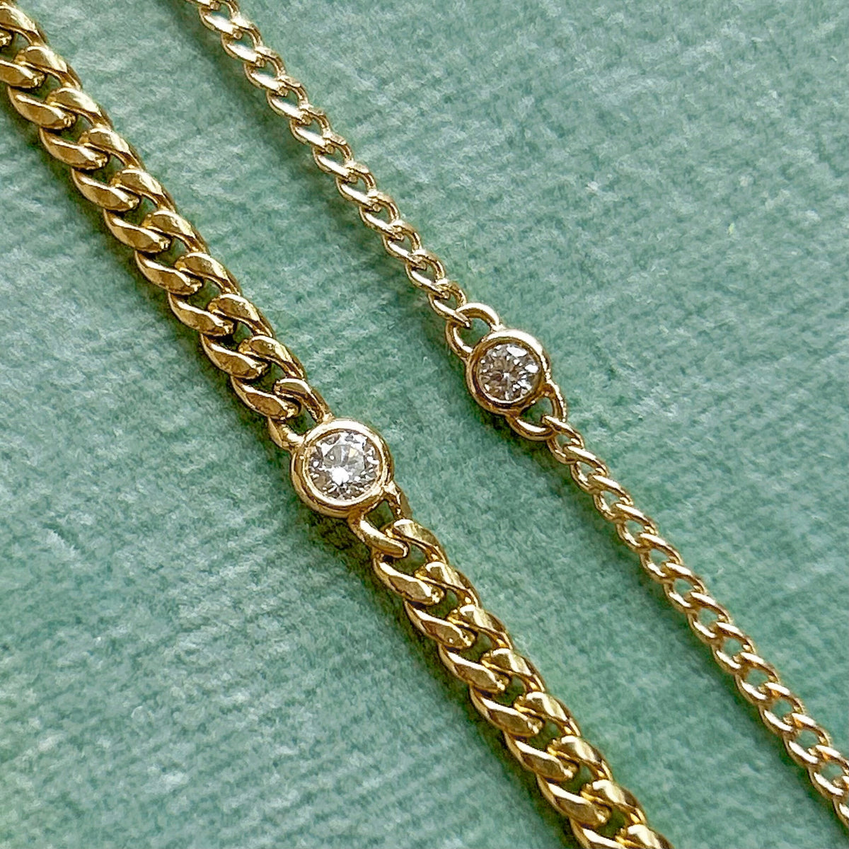 Airy Floating Diamond Curb Chain Bracelet