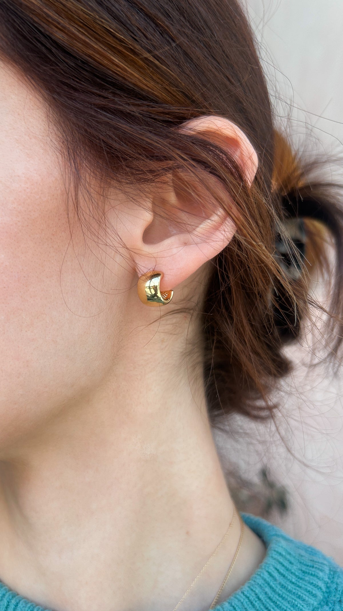 Noa, Polished Huggie Earrings