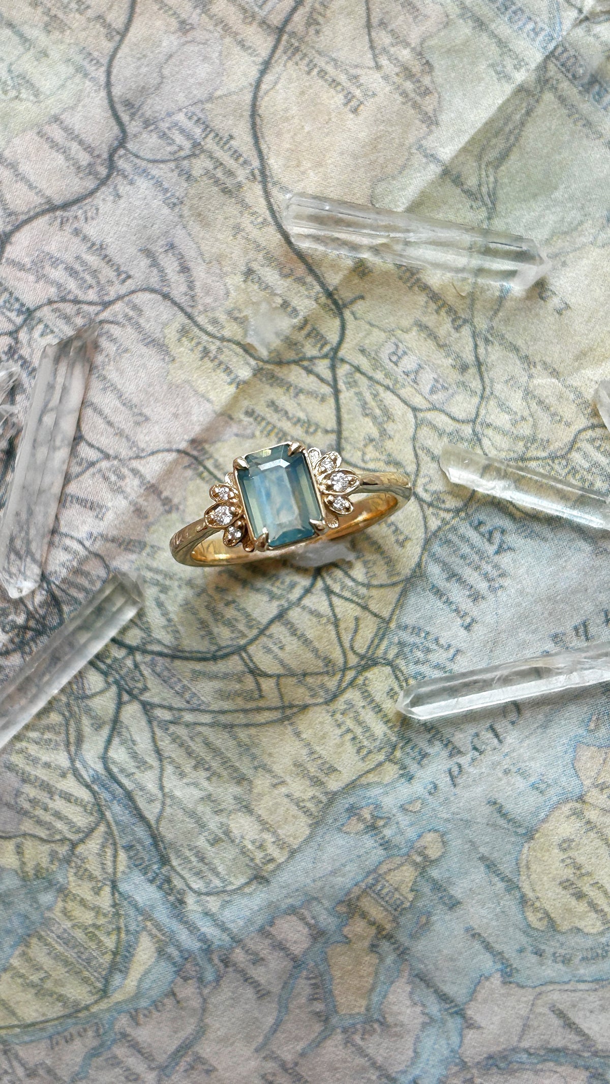 Sapphire Amphitrite Ring