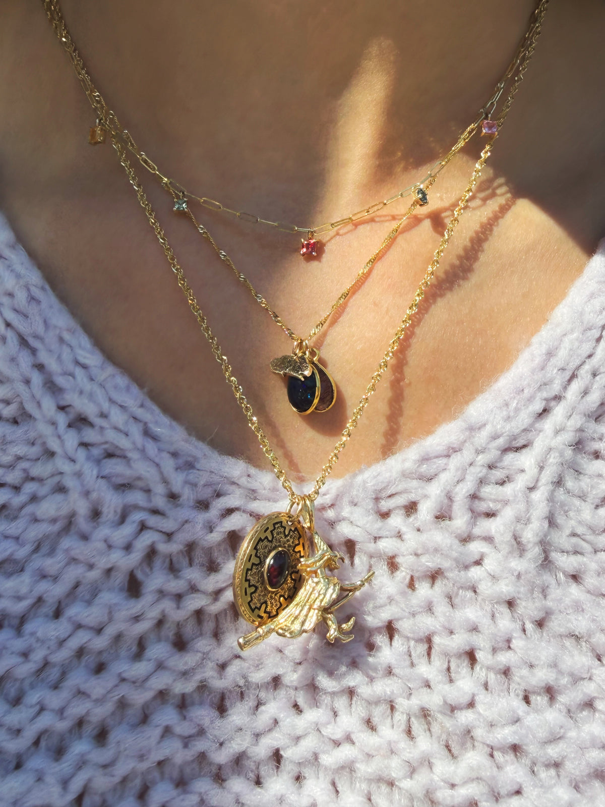 Confetti, 5 Sapphire Shaker Necklace