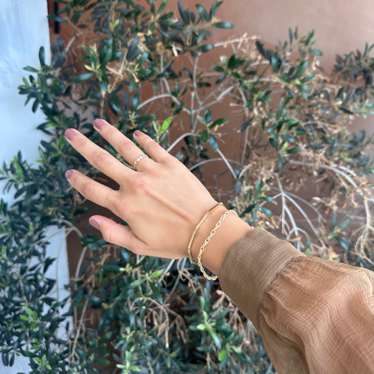 Maryam, Hollow Textured Bracelet