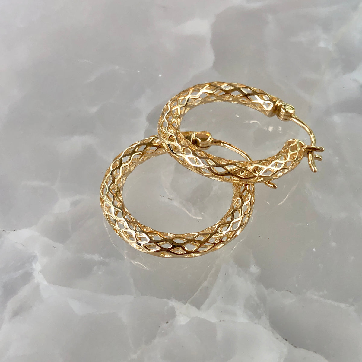 Mady, Lightweight Mesh Hoops