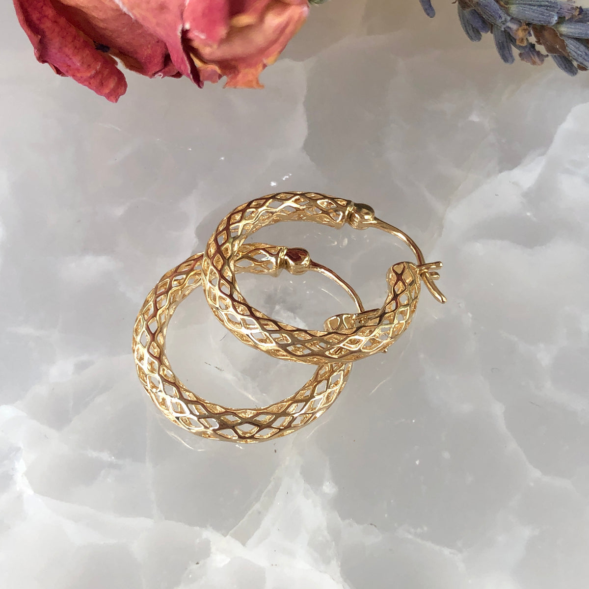 Mady, Lightweight Mesh Hoops