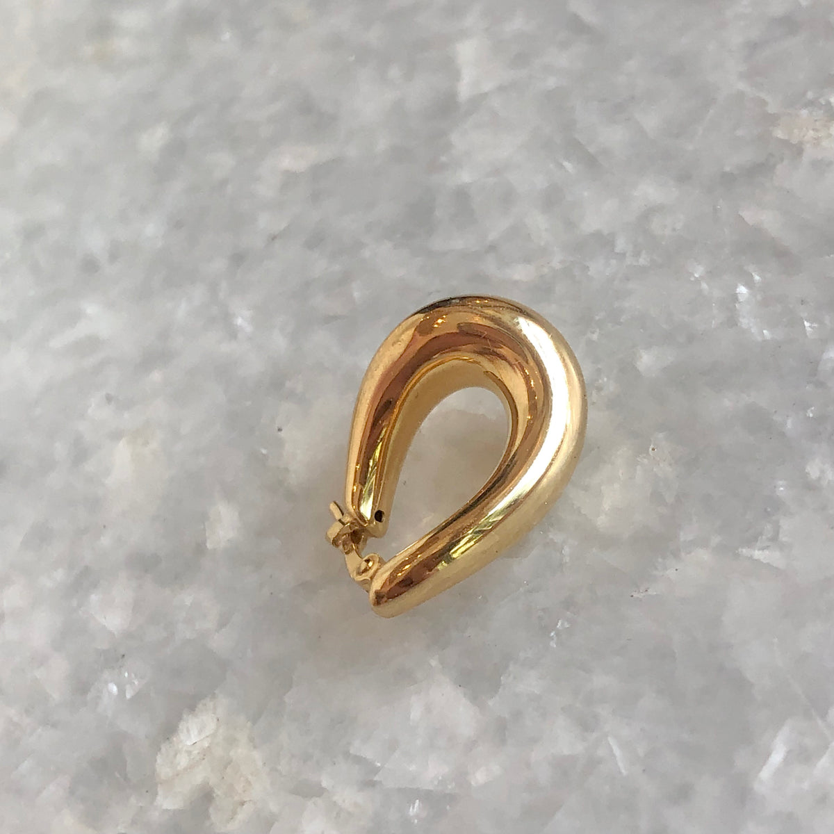 Optical, Sculptural Twist Hoops