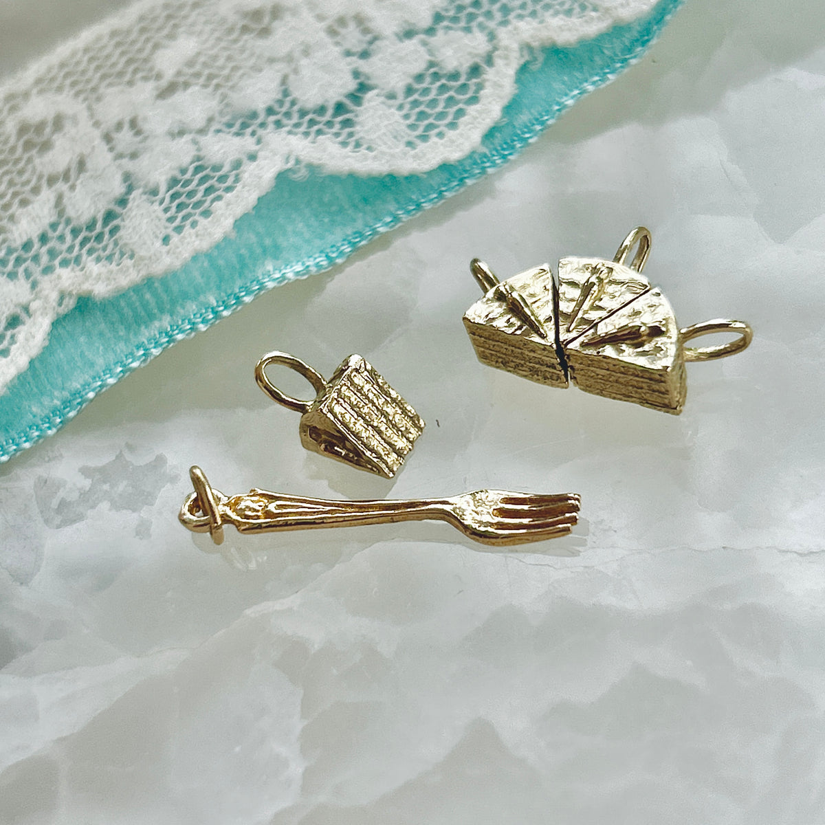 Karat Cake, Cake Slice Charm