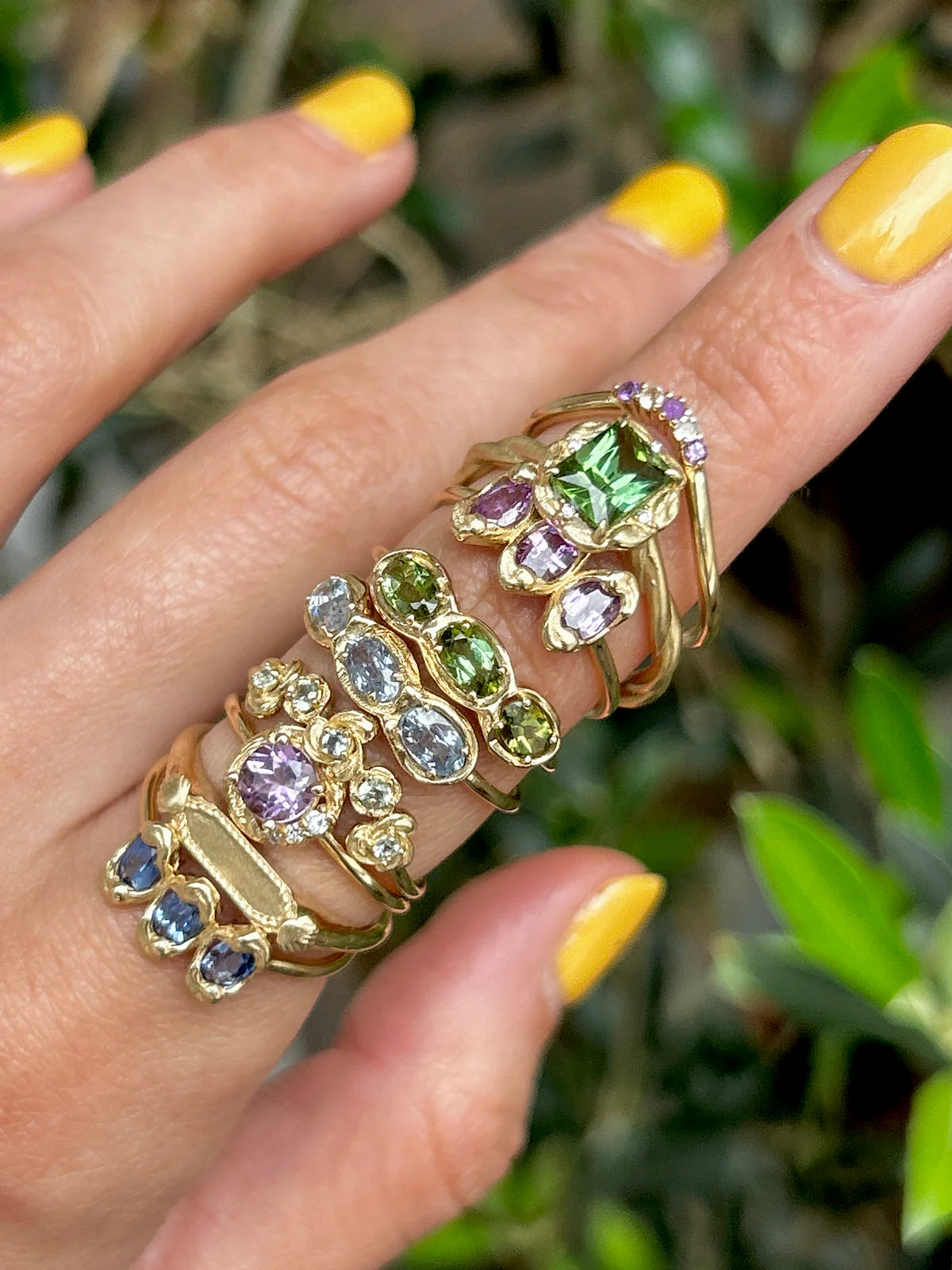 Verdure Poem, Green Sapphire Twist Ring