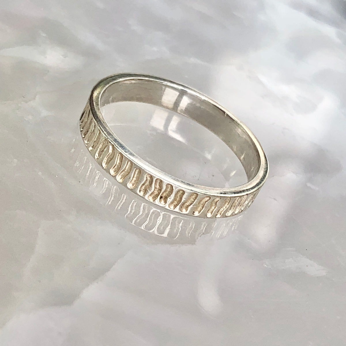 Highlight, Sterling Silver Textured Band