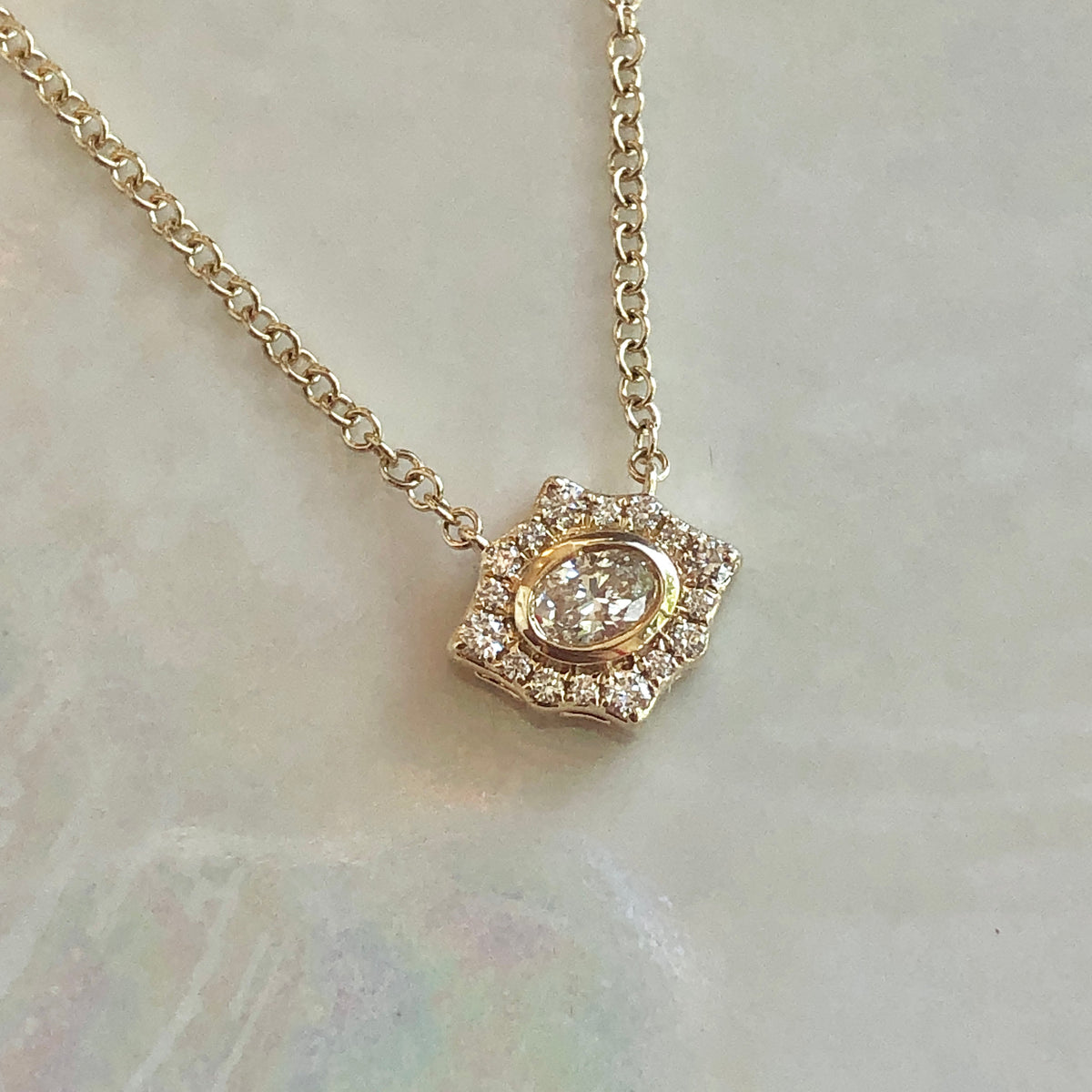 Daphne, Oval Diamond Necklace