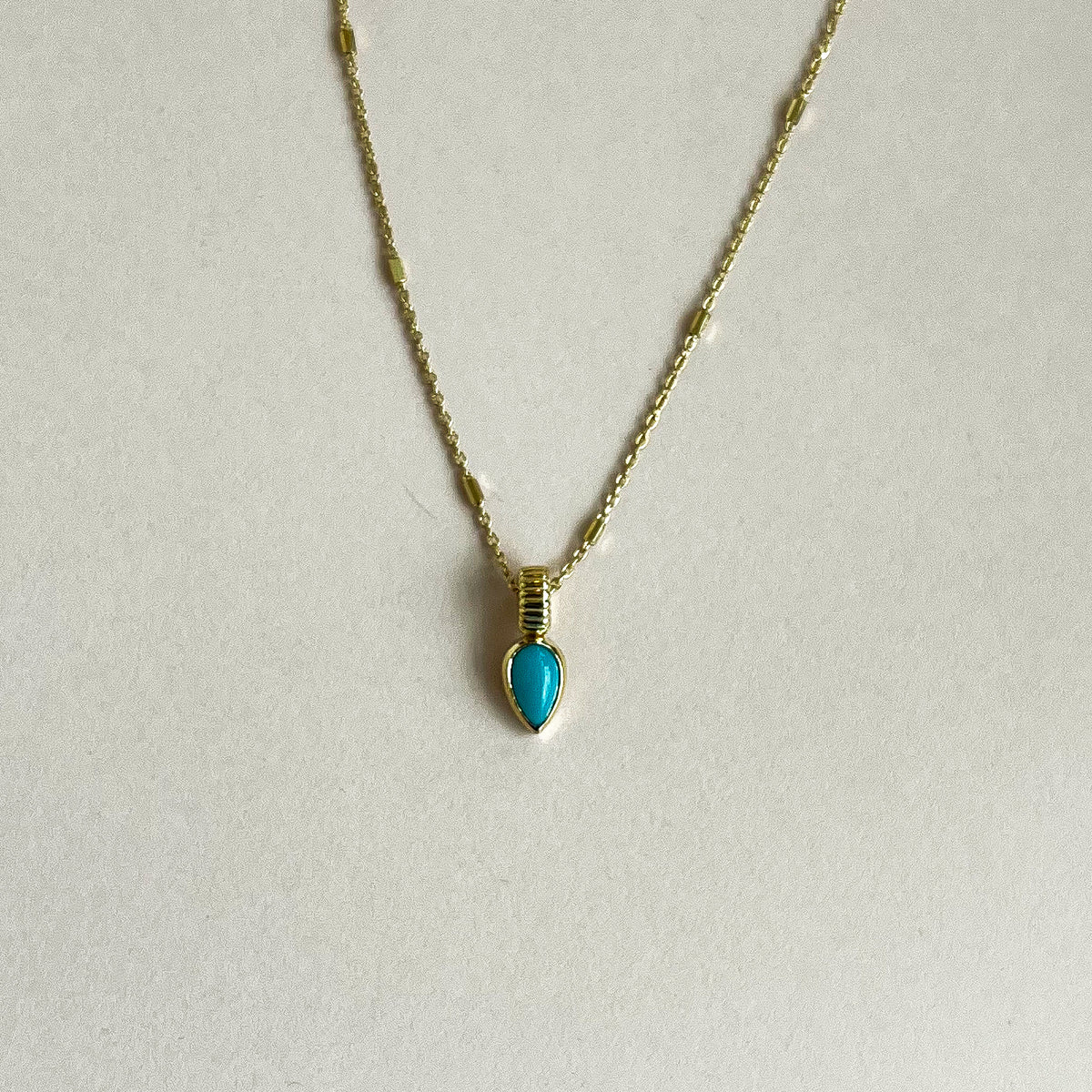 Cabochon Turquoise Mixed Chain Necklace