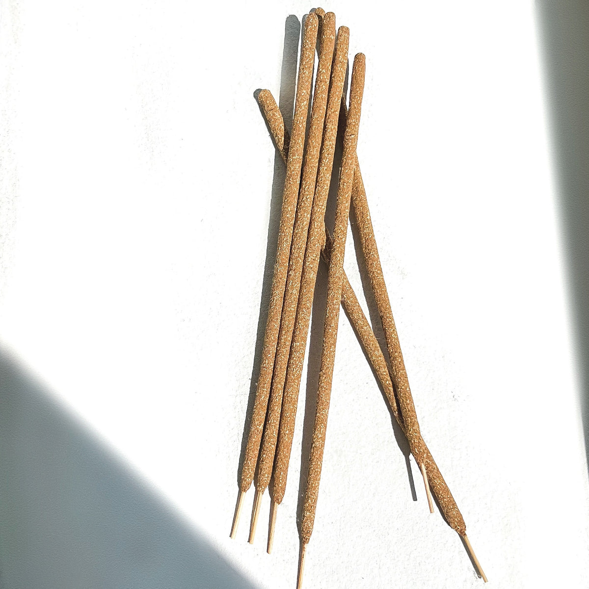 Cinnamon &amp; Black Copal Incense Sticks