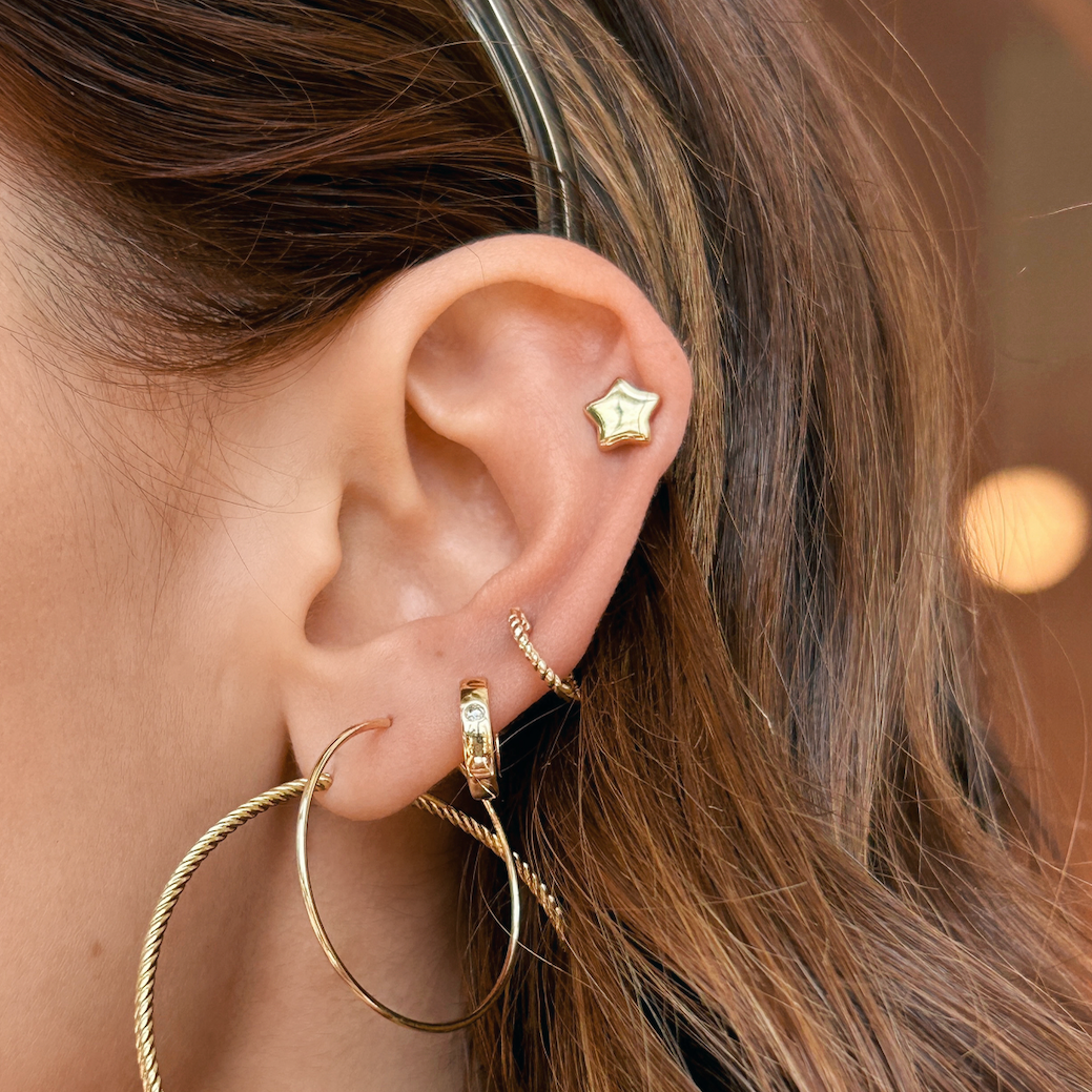 Lucky star 2025 body jewelry