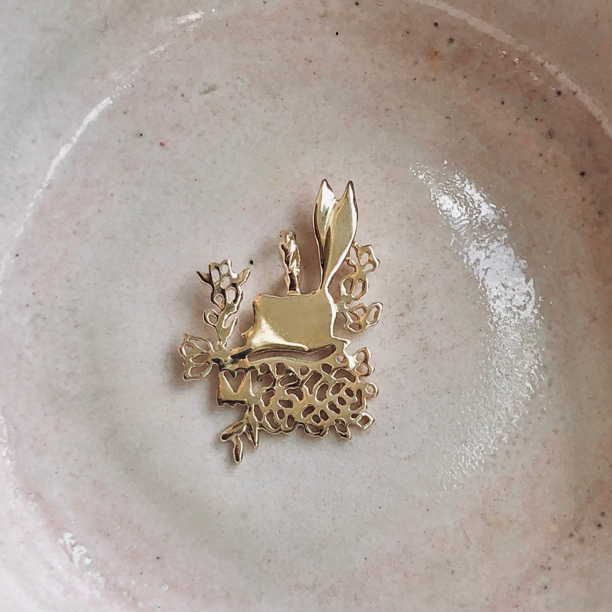 Herb in Wonderland, TGC Exclusive Rabbit Pendant