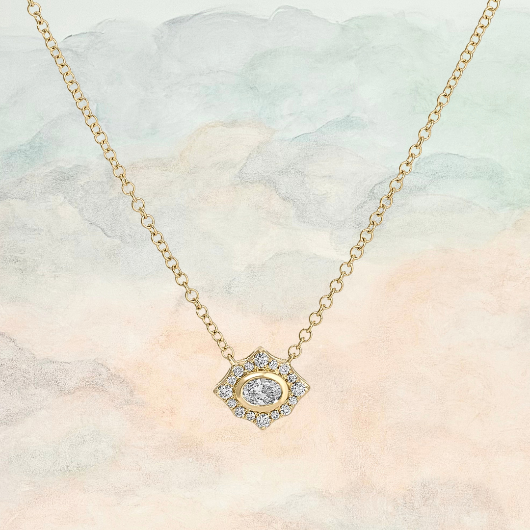 Daphne, Oval Diamond Necklace