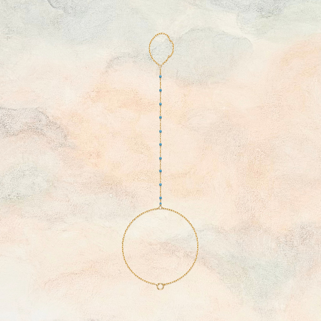 Arrival, Dual-Chain Hand Chain
