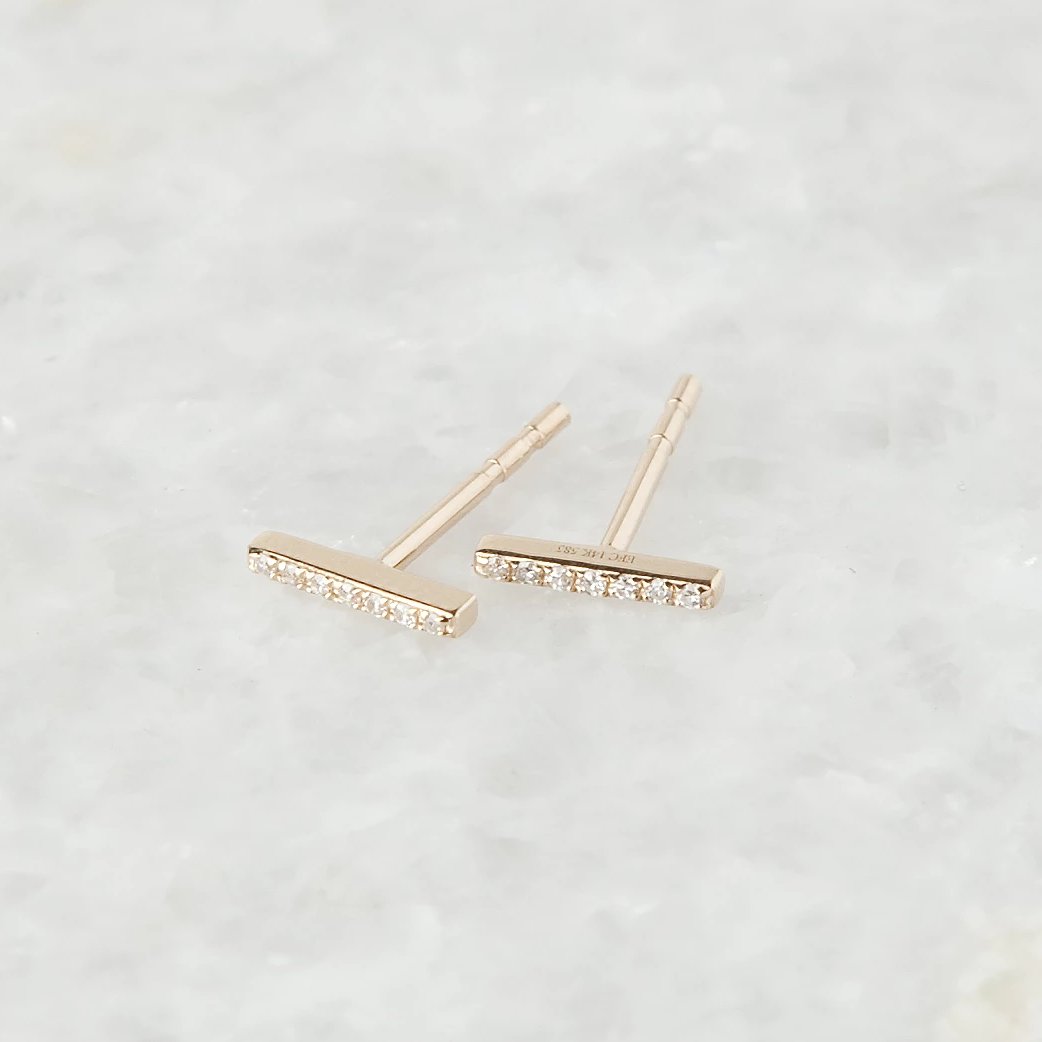 Ef Collection 14kt yellow gold Mini Bar diamond stud earring