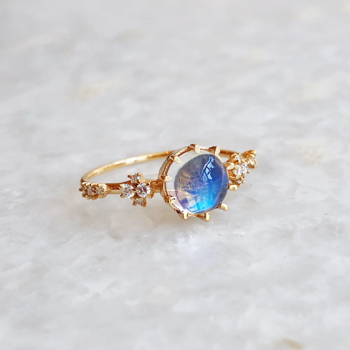 The Oracle Ring in Moonstone