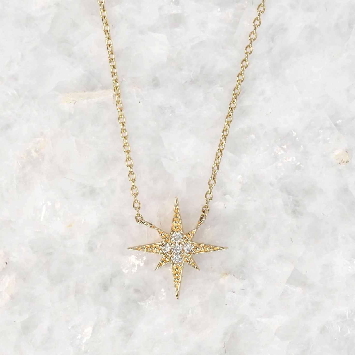 Starburst diamond pendant Clearance